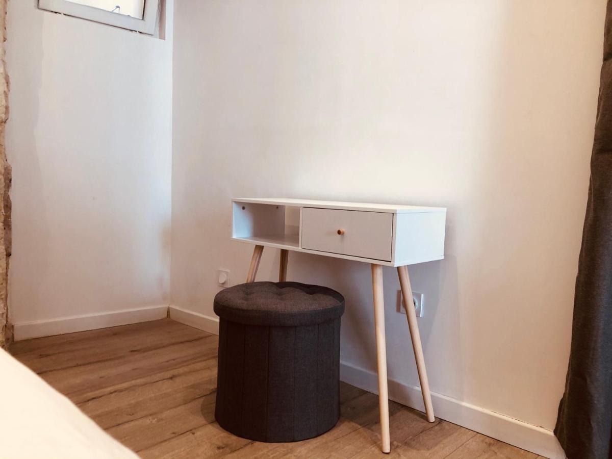 Le Jungle Charmant Appartement Avec Exterieur Nîmes Exteriör bild